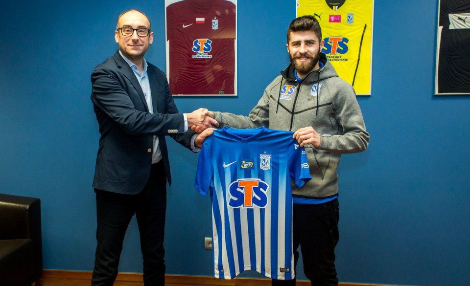 Pierwsza zdobycz Lecha w zimowym okienku transferowym – Mihai Radut oficjalnie piłkarzem Kolejorza!
