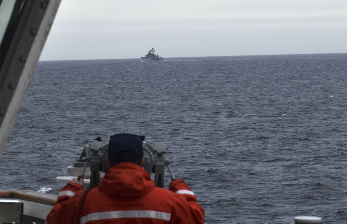 Amerykańska straż wybrzeżna dostrzegła chińsko-rosyjski konwój na Morzu Beringa