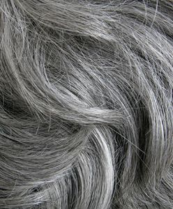 Dlaczego włosy siwieją? Znajdź sposób na spowolnienie tego procesu