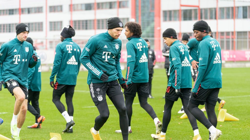 Zdjęcie okładkowe artykułu: Getty Images / S. Mellar / Na zdjęciu: piłkarze Bayernu Monachium