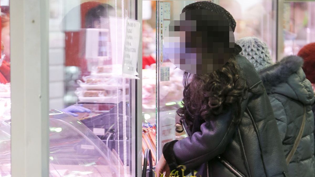 Wizyta w sklepie. Zdjęcie ilustracyjne