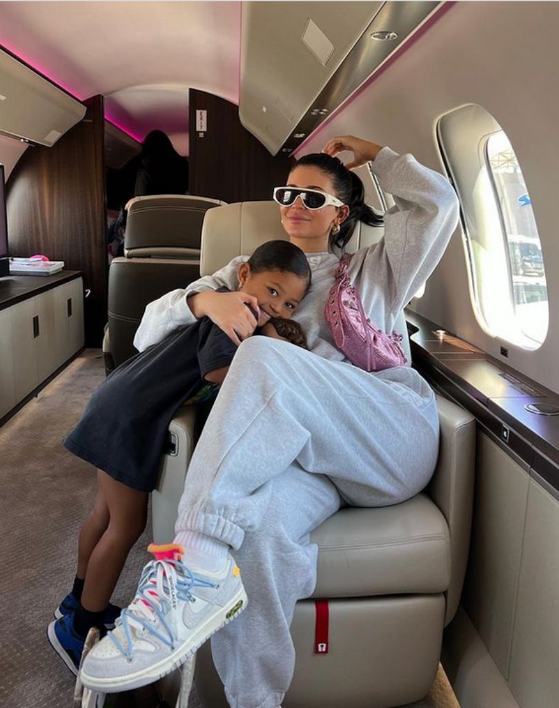 Kylie Jenner krytykowana za loty prywatnym odrzutowcem