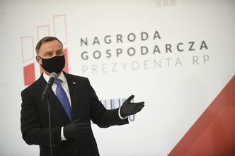 Emerytury stażowe. Andrzej Duda z nich nie rezygnuje. "Od jakiegoś czasu nad tym pracujemy"