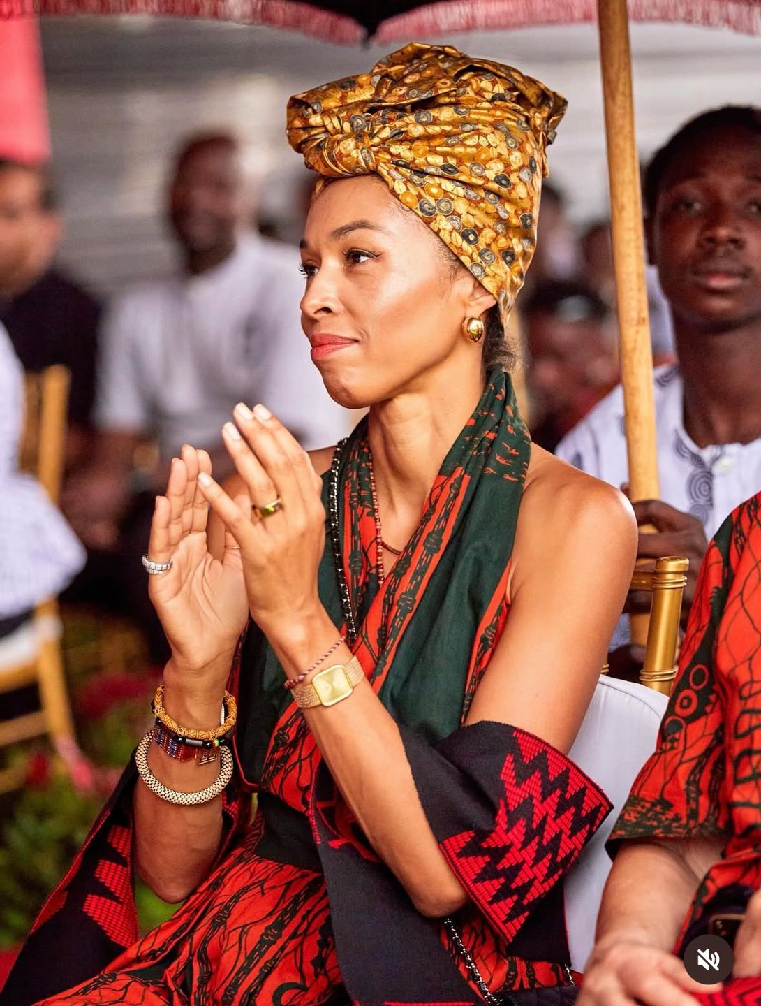 Omenaa Mensah upamiętniła ojca