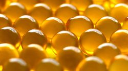 Badanie objęło ponad 415 tys. osób. Ulubiony suplement Polaków może zwiększać ryzyko udaru