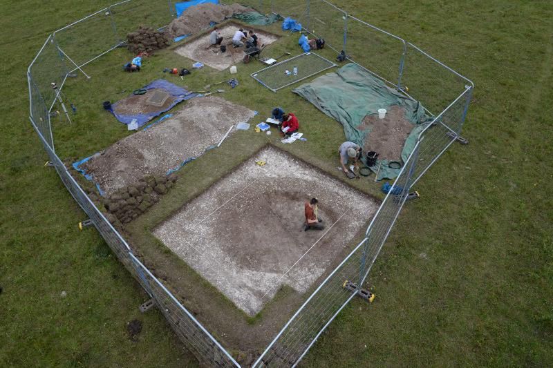 Badania archeologiczne prowadzone obok Stonehenge/ fot. University of Birmingham