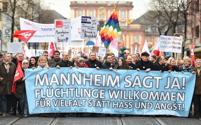 Protest w Mannheim zgromadził ponad 10 tysięcy osób
