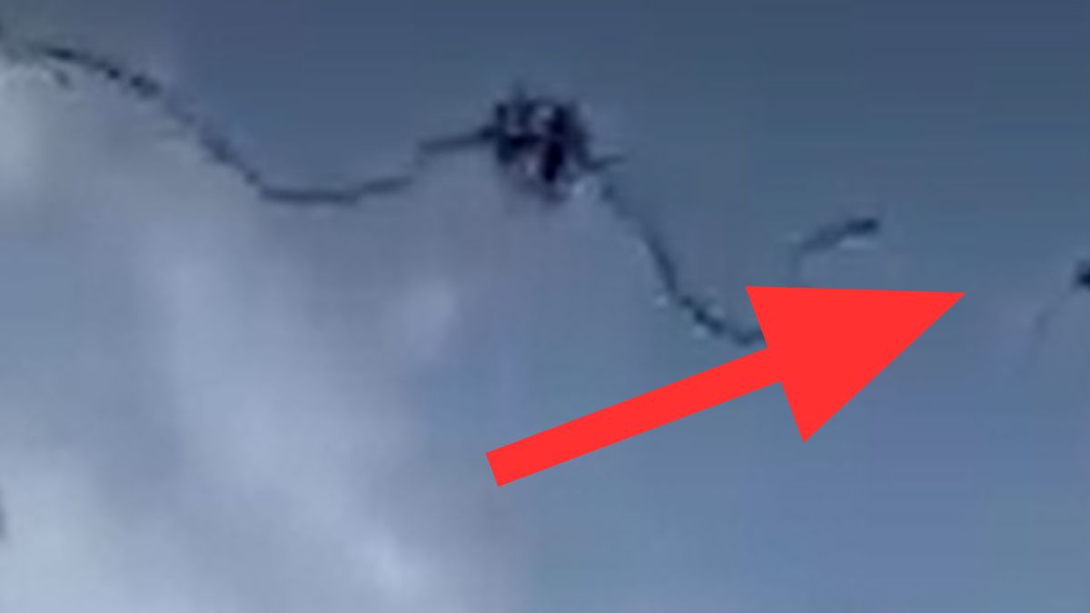 Chwile grozy w parku rozrywki w Sewilli. Zerwała się lina.