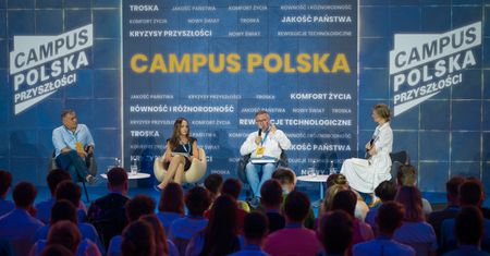 Pracownicy TVP "ukrywają się przed Polakami". "To jest największa kara"