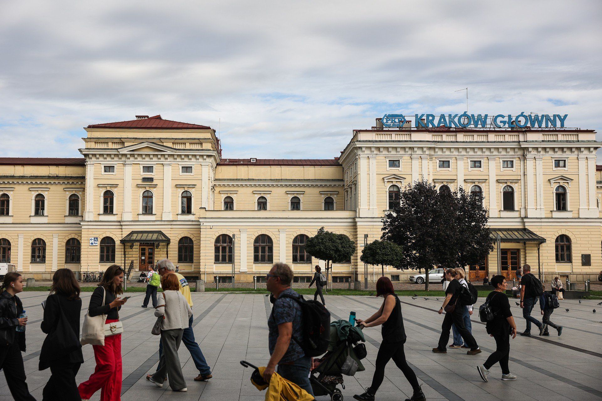 Remontowane mają być zarówno elewacje budynku dawnego dworca, jak i jego wnętrza