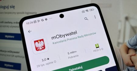 Nowość co miesiąc. Cieszyński zapowiada zmiany w mObywatelu