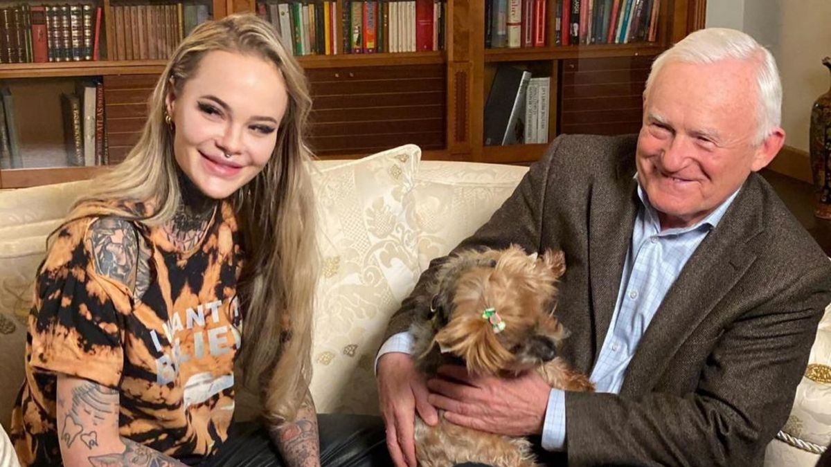 Monika Miller z dziadkiem Leszkiem