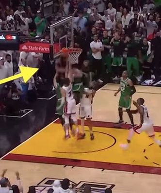 Celtics wyrównali w niesamowity sposób. Tę dobitkę White'a trzeba zobaczyć