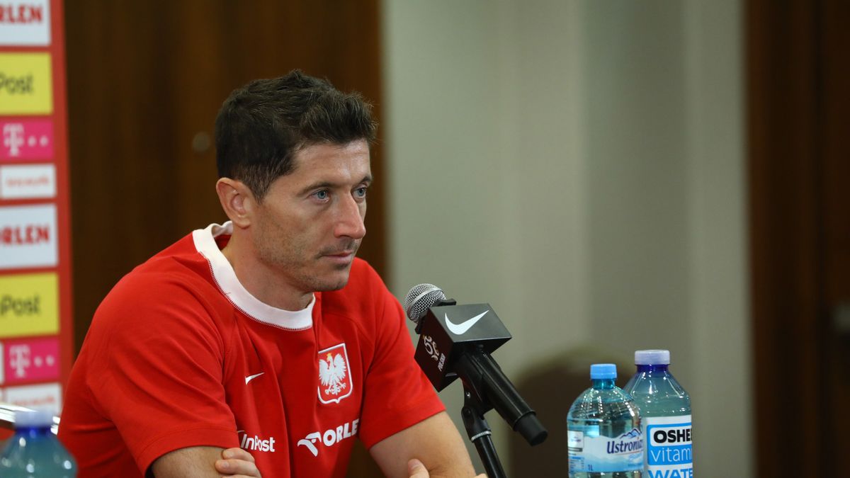 Zdjęcie okładkowe artykułu: PAP / Rafał Guz / Na zdjęciu: Robert Lewandowski