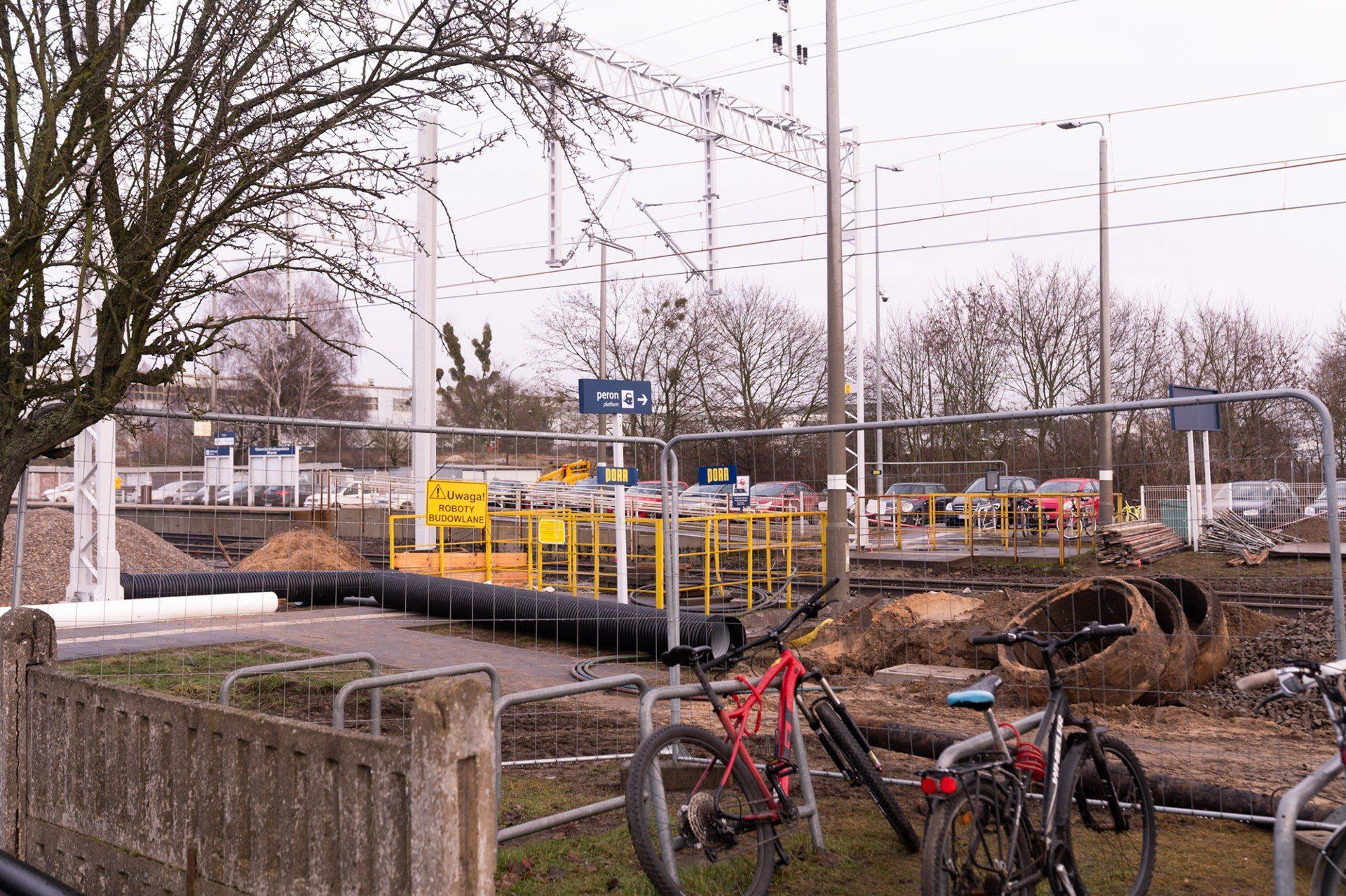 Nowy peron w Obornikach Wielkopolskich Miasto