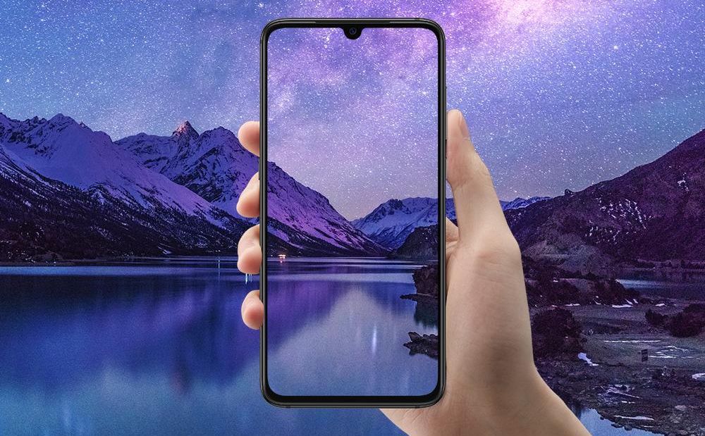 Xiaomi Mi 9 oficjalnie. Odświeżone wzornictwo, potrójny aparat 48 Mpix i układ Snapdragon 855 2