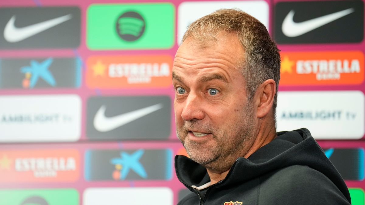 PAP/EPA / PAP/EPA/ALEJANDRO GARCIA / Hansi Flick podał skład na mecz z Realem Valladolid