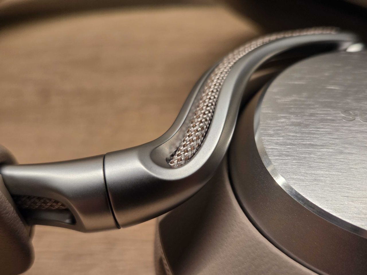 Bowers & Wilkins Px8 S2