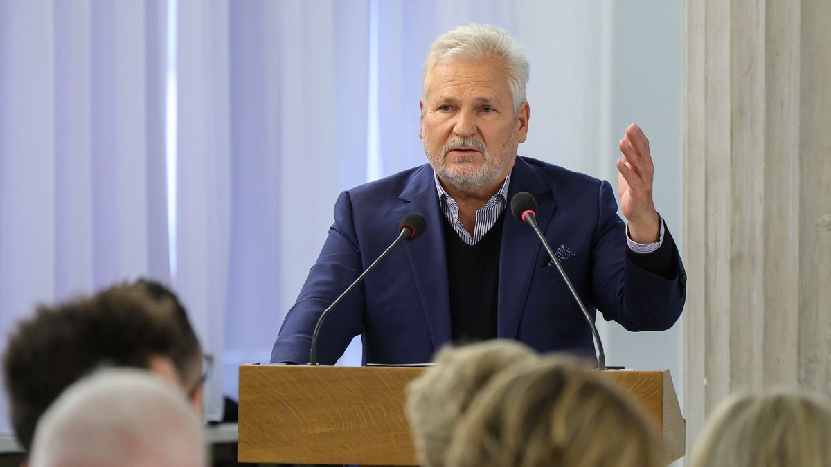 Zdaniem Aleksandra Kwaśniewskiego Polska musi zachować czujność