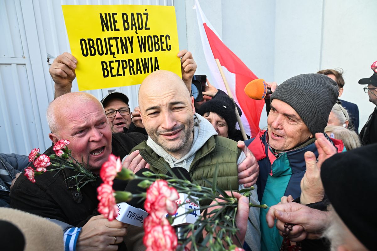 michał olszewski Ks. Olszewski na wolności. Prokuratura sprawdza pieniądze z kaucji