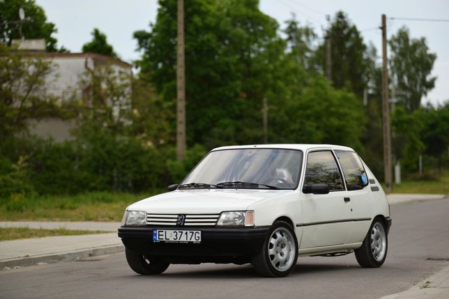 Peugeot 205, francuska legenda WP Moto