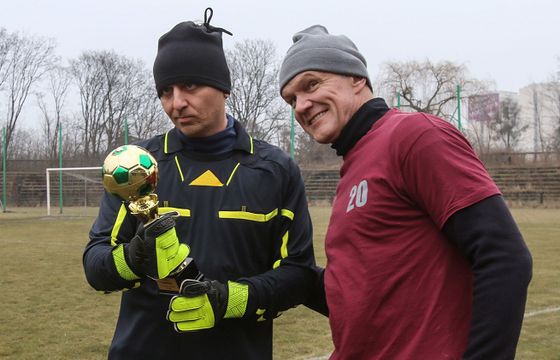 „Trzecia połowa” - nowy serial komediowy TVP1. Pazura, Karolak i Adamczyk w obsadzie