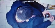 Płock: Przykleił kod kreskowy do ręki i zeskanował go jako whisky