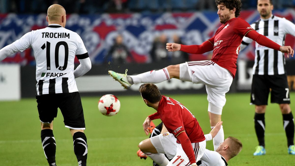 PAP / PAP/Jacek Bednarczyk / Na zdjęciu: Victor Perez (prawej) i Wojciech Trochim (z lewej)