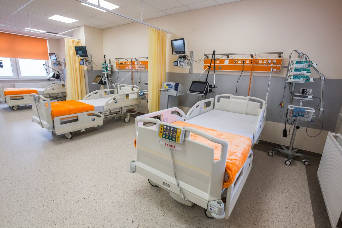 Bielsko-Biała. Szpital Wojewódzki zwiększył ilość łóżek covidowych.