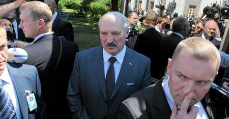 Białoruś. Aleksander Łukaszenka i potajemne zaprzysiężenie. "Kto miał wiedzieć, to wiedział"