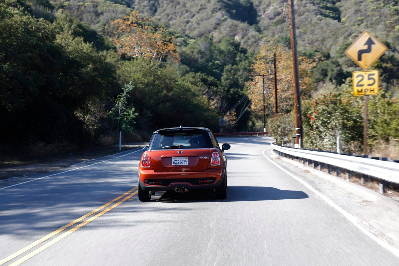 Galeria Mini jako celebracja sprzedaży półmilionowego egzemplarza w USA 147