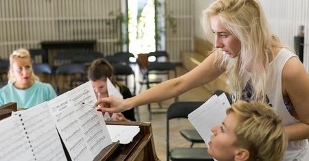 Zbliża się premiera musicalu "Avenue Q"