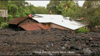 Rekordowe opady deszczu spowodowały tragiczne lawiny błotne
