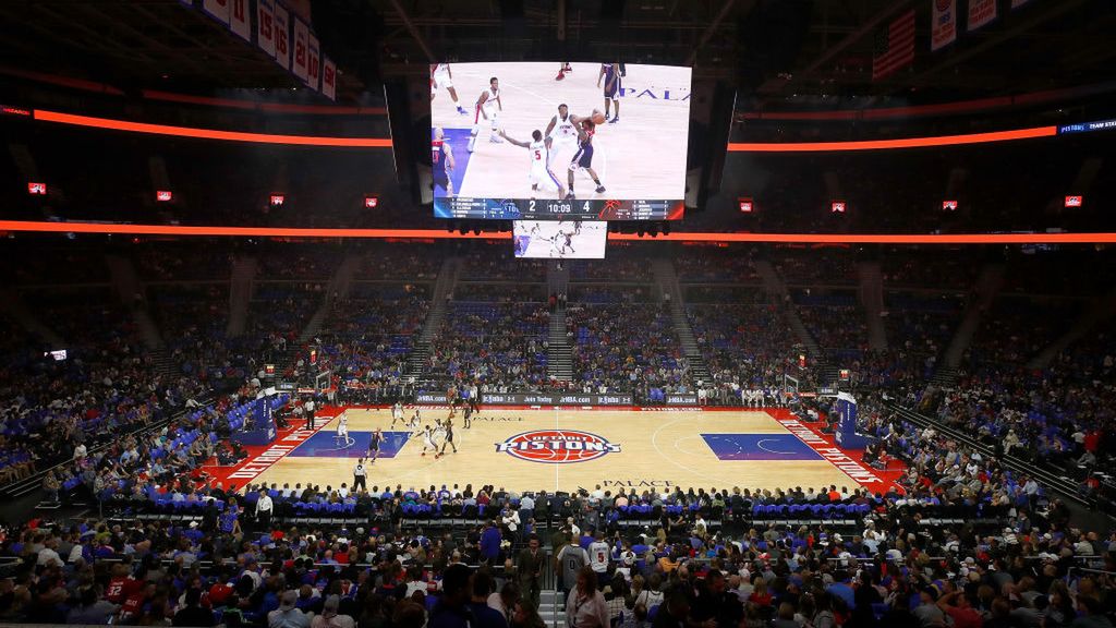 Zdjęcie okładkowe artykułu: Getty Images / Gregory Shamus / Na zdjęciu: hala The Palace of Auburn Hills podczas meczu NBA