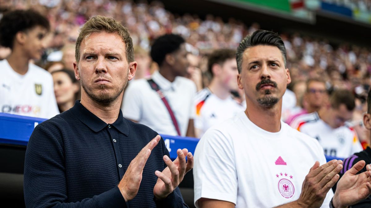 Getty Images / Marvin Ibo Guengoer - GES Sportfoto/Getty Images / Na zdjęciu: Julian Nagelsmann i Sandro Wagner 