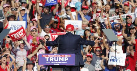 "Przecięła szyję". Mówi, co działo się w trakcie wiecu Trumpa
