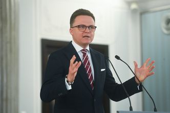 PiS chce zmian w 800 plus dla Ukraińców. Marszałek Sejmu podjął decyzję