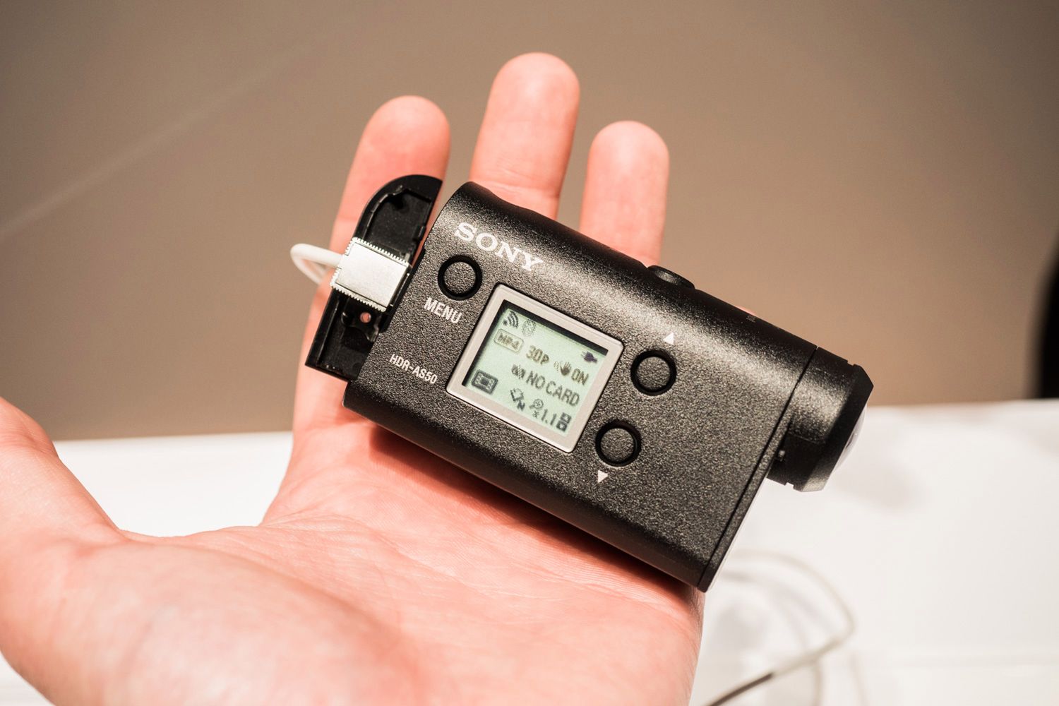 Sony Action Cam HDR-AS50 - pierwsze wrażenia o nowej kamerze sportowej 1