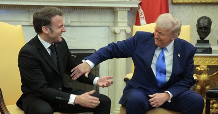 Trump ma jedną metodę. Eksperci od mowy ciała prześwietlili zachowanie