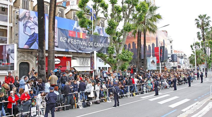 Cannes od kulis