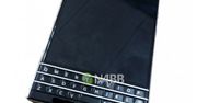 BlackBerry Q30 nadchodzi. Będzie nieźle wyposażony i... bardzo brzydki?