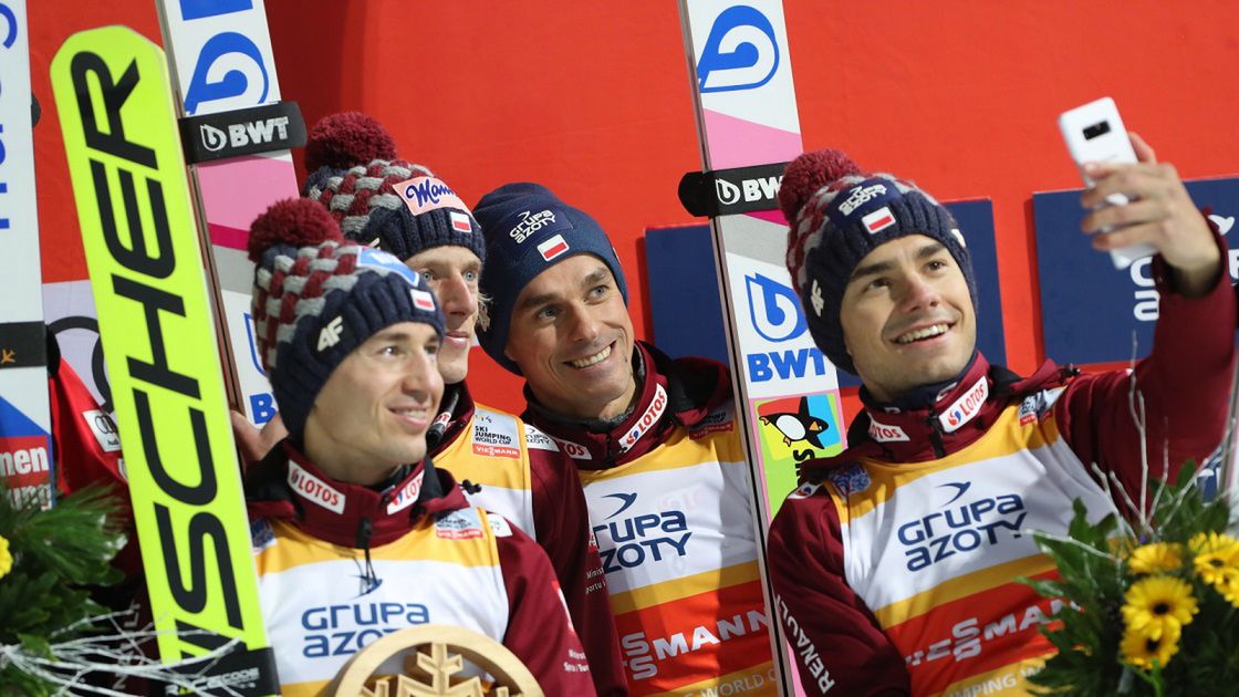 PAP / Grzegorz Momot / Na zdjęciu od lewej: Kamil Stoch, Dawid Kubacki, Piotr Żyła i Jakub Wolny
