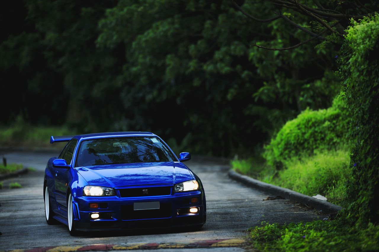 Nissan Skyline R34 GT-R (fot. areajdm.pl)