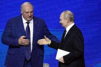 Rosja włączy Białoruś do wojny? Kijów alarmuje