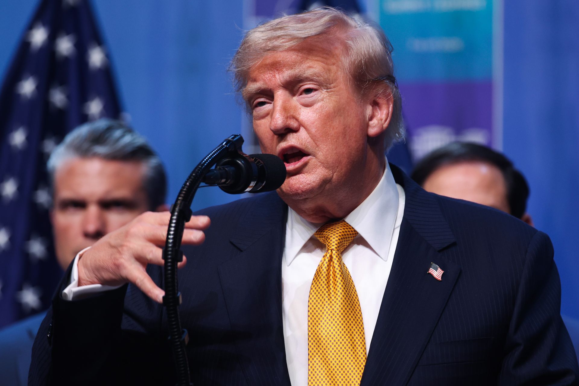 Trump wprowadza 50% cła na kanadyjskie towary – nowy wymiar sporu USA