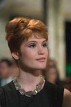 Gemma Arterton nie dorównuje komputerowemu wzorcowi