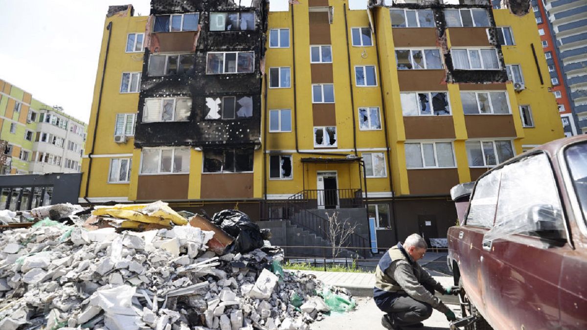 Zdjęcie okładkowe artykułu: Getty Images / Dogukan Keskinkilic/Anadolu Agency / Na zdjęciu: zniszczone budynki w Irpieniu