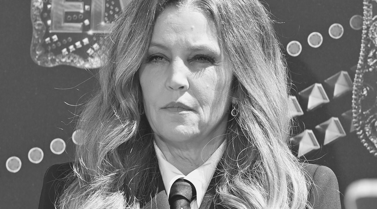 Nie żyje Lisa Marie Presley. Córka "króla rock'n'rolla" nie miała łatwego życia