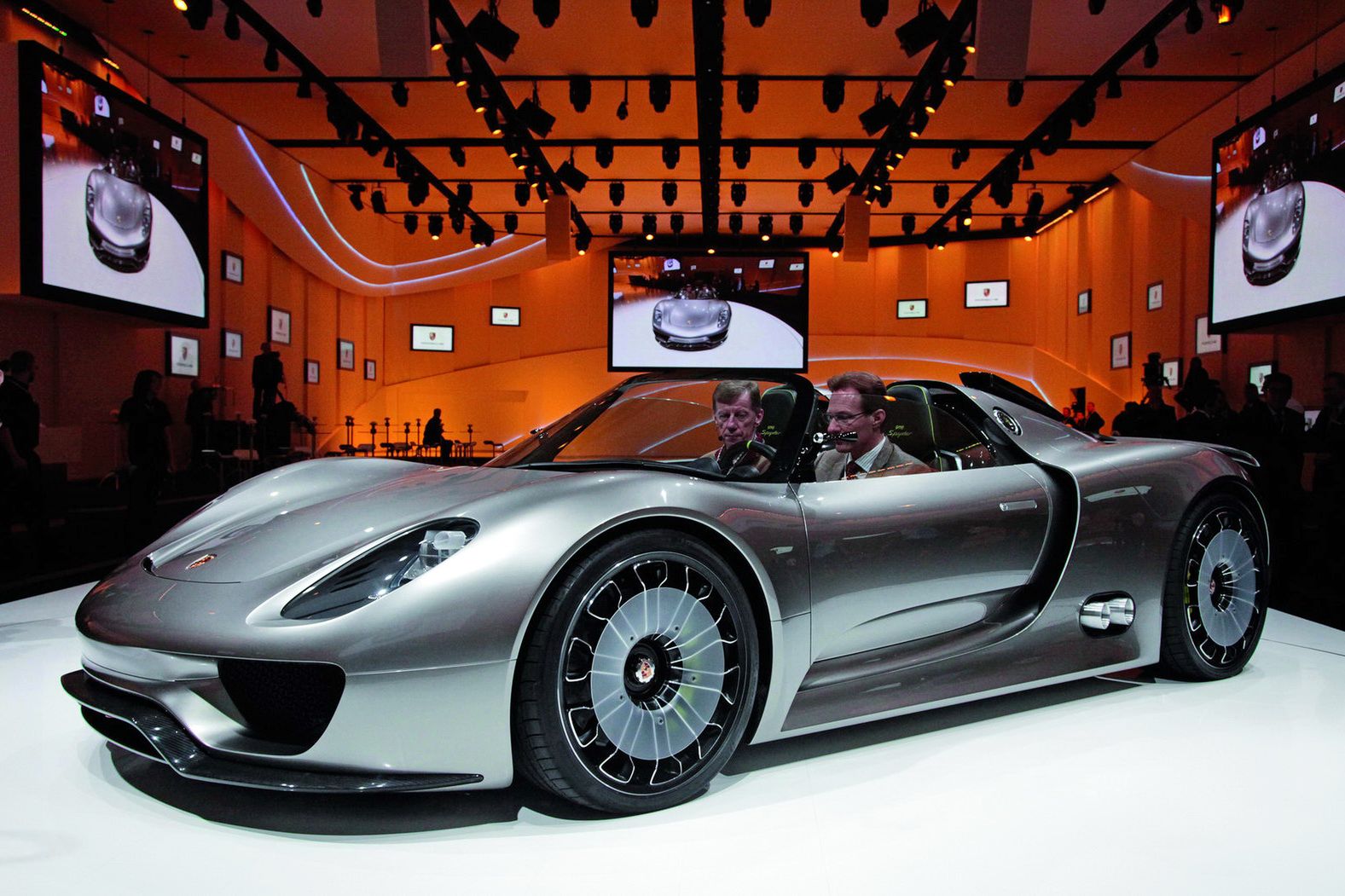 Porsche 918 Spyder Concept