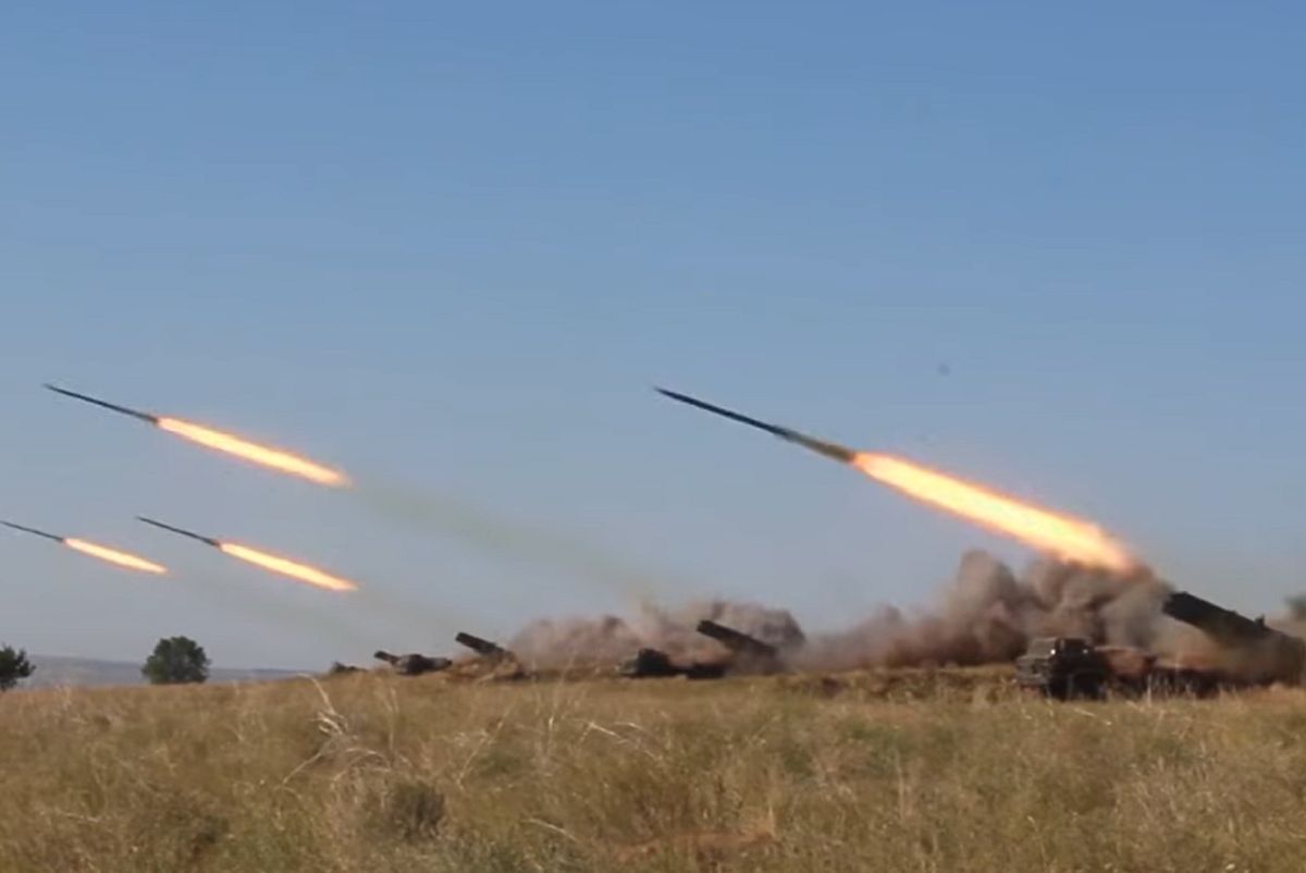 Rosja gromadzi rakiety. Celem może być skoordynowany atak na Ukrainę